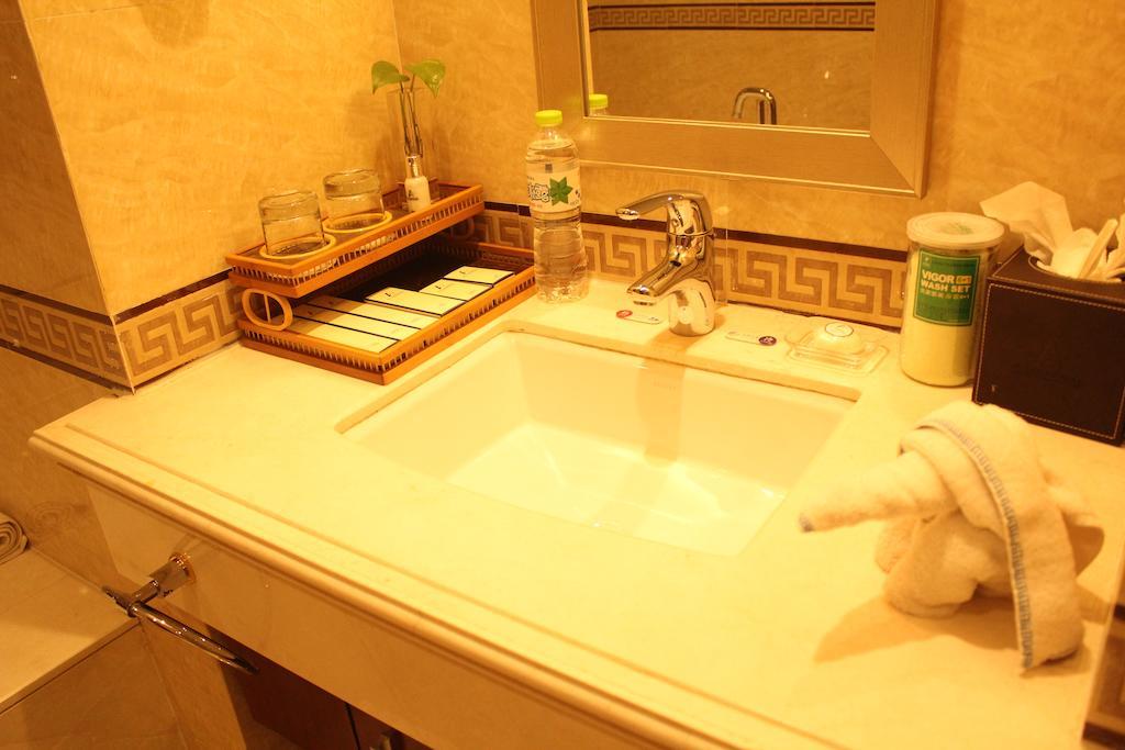 Arcadia International Hotel Cangzhou Ruang foto