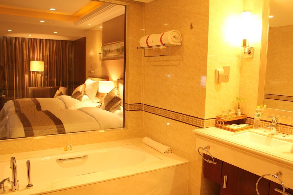 Arcadia International Hotel Cangzhou Bagian luar foto
